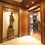 Arcadia 3*